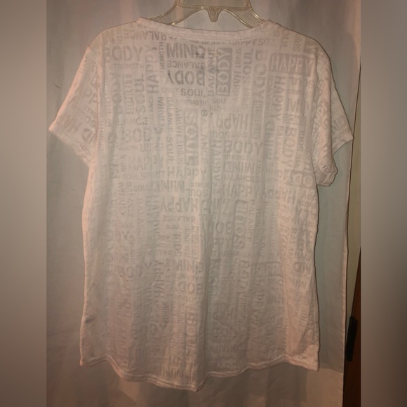 Tek Gear burn out Yoga tee-shirt white short sleeves NWT size Large - Picture 5 of 9